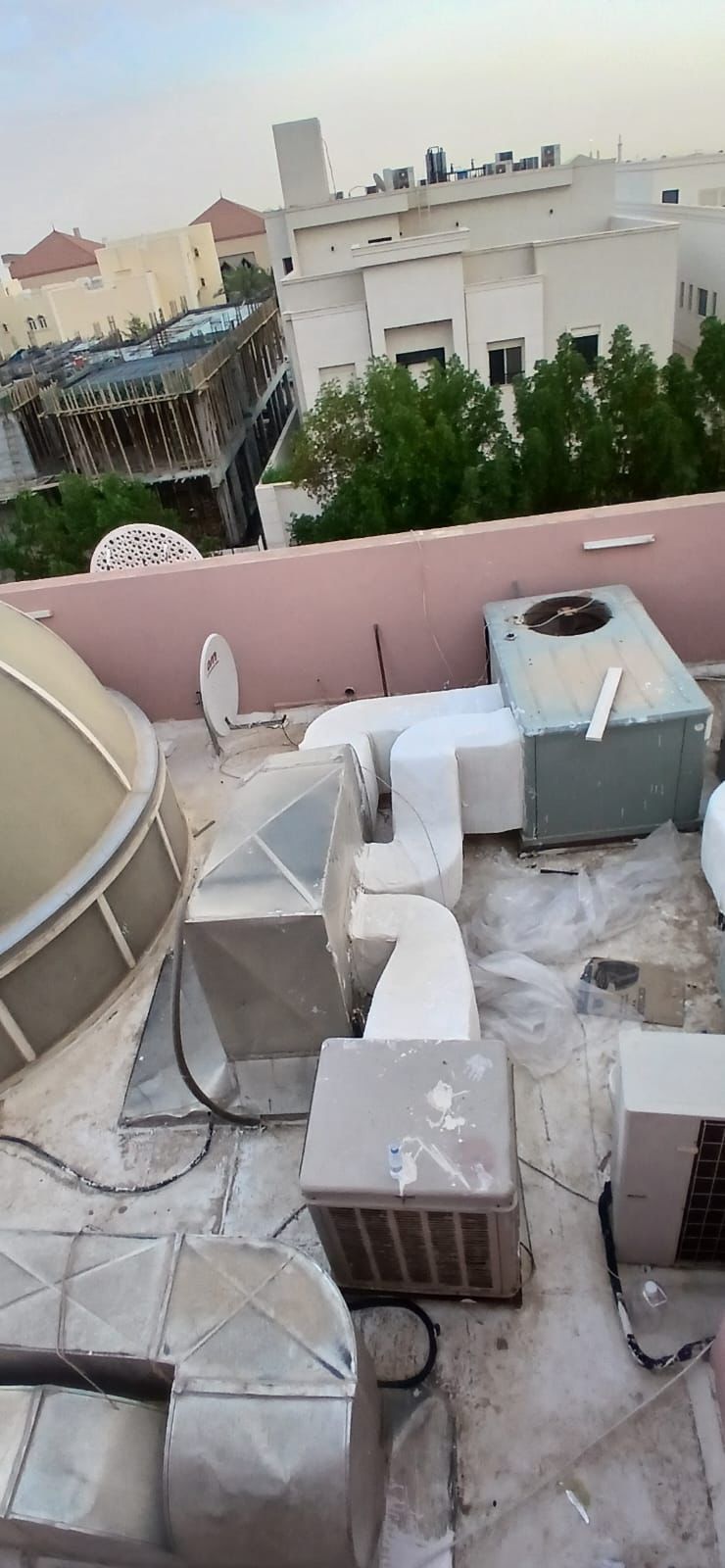 هل يمكن تركيب مكيف مركزي بعد البناء دون تكسير كبير؟